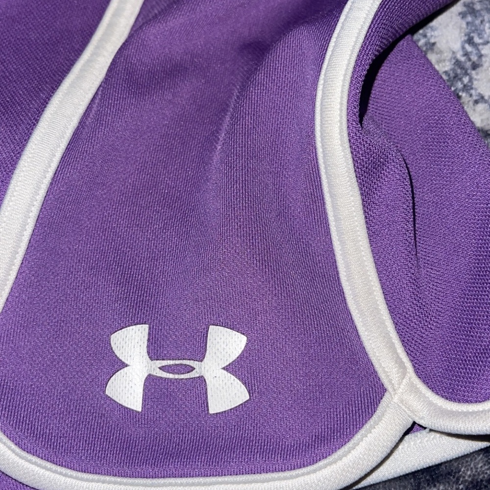 UA Heat Gear Women’s shorts